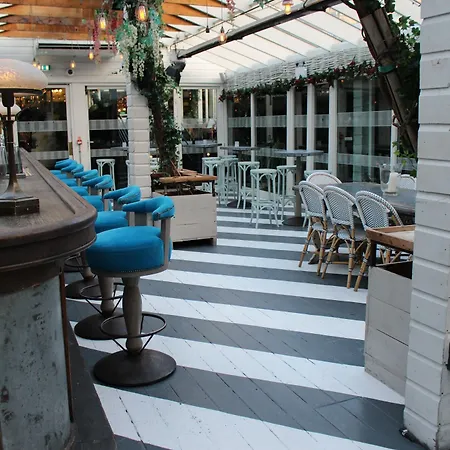 Hotel House 3*