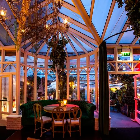 House Hotel 3*