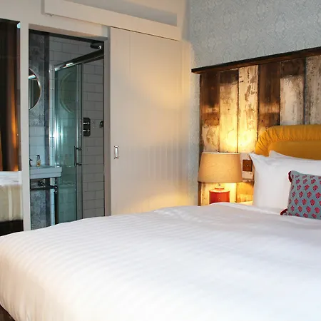 House Hotel 3*