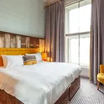 House Bedrooms *